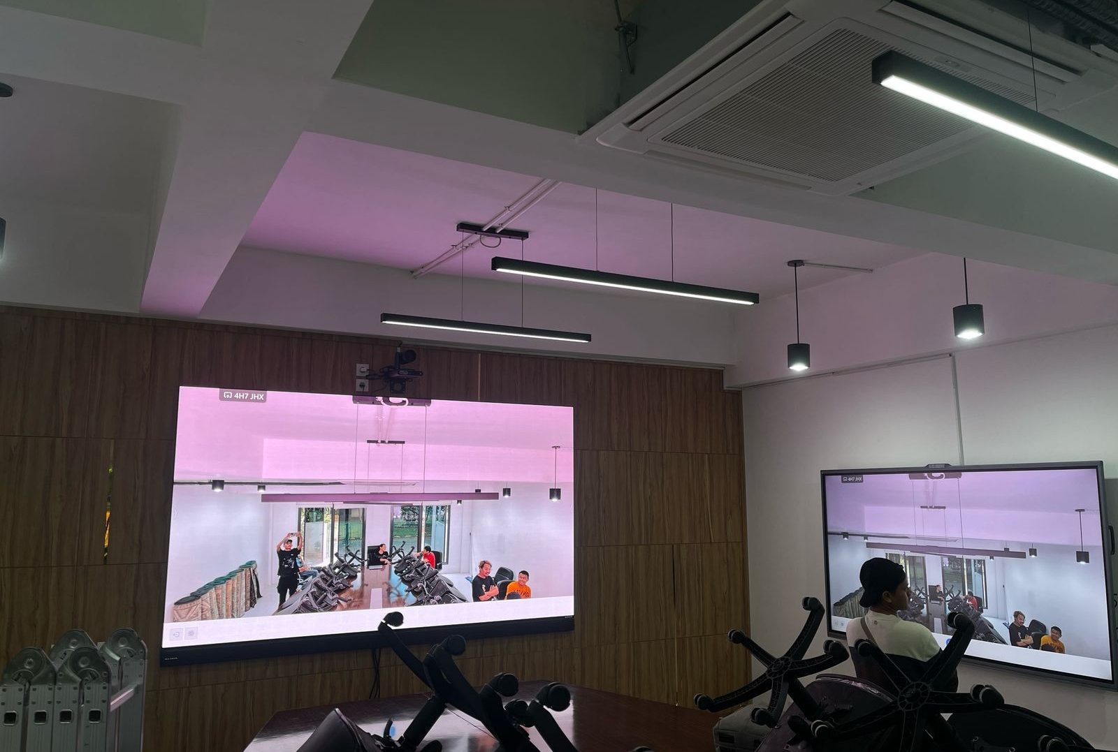 All in One Videotron Indoor_Garuda Food